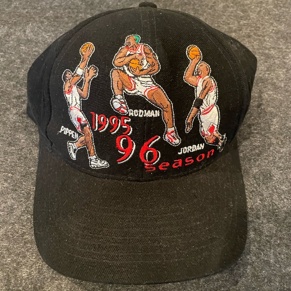 Vintage Bulls SnapBack